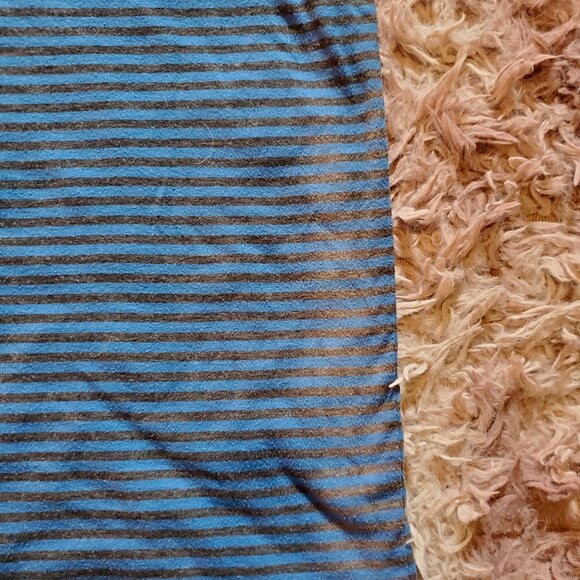 Charlotte Russe Blue and Gray Striped Tee - Picture 4 of 4